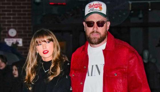Travis Kelce's mom accidentally spills on his dating life before Taylor Swift