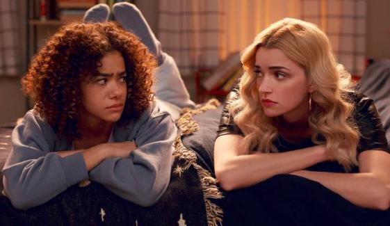 'Ginny & Georgia' season 3 trailer: Mother-daughter duo end up in court
