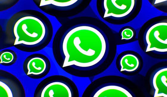 WhatsApp now lets you record voice messages with a single click