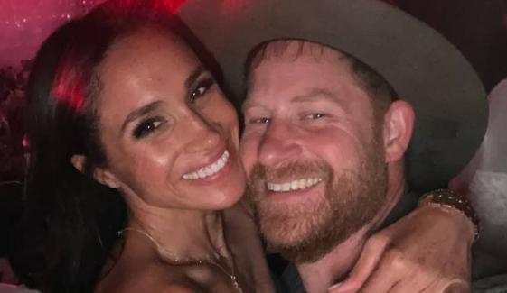 Meghan Markle posts intimate clip of Prince Harry kissing her at Beyoncé's show