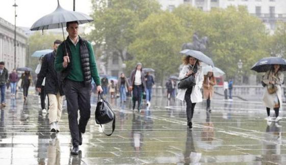 UK weather: Rain and windy conditions to hit parts of country until May 27