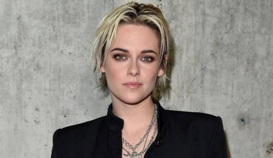 Kristen Stewart spills beans on directing ‘The Chronology of Water’