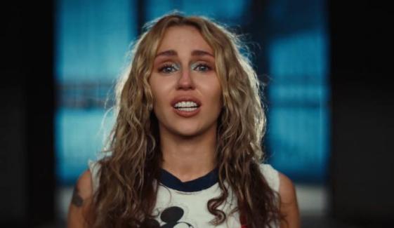 Miley Cyrus reveals heartbreaking reason behind her limited tours