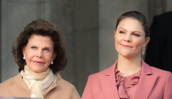 Queen Silvia, Princess Victoria joyfully host Ukrainian children for recreation