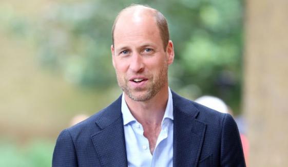 Prince William recognizes OBE honorees during royal event at Windsor Castle 