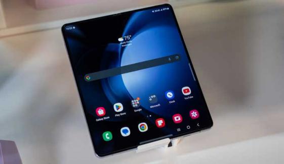 Samsung to launch 2025 foldable phones in July?