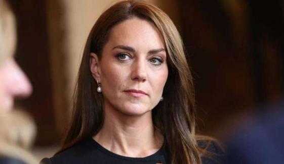 Princess Kate sparks 'panic' with shocking move ahead of big event