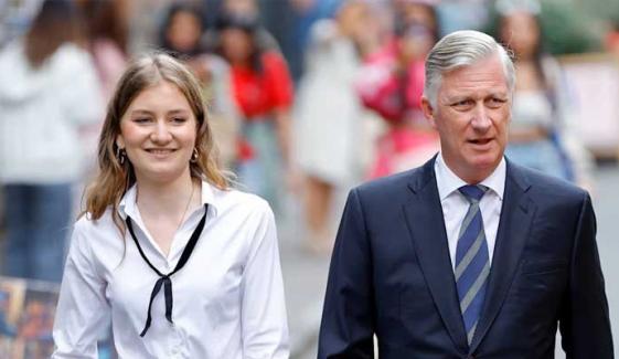 King Philippe reveals abdication plans in favor of Crown Princess Elisabeth