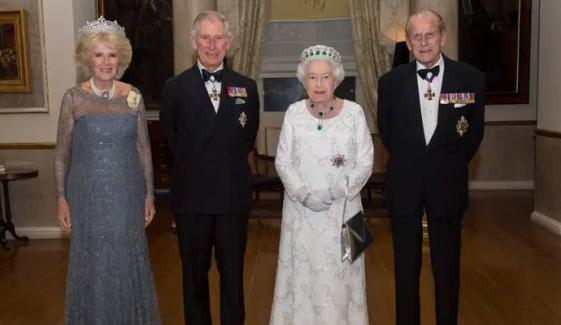 Queen Camilla ‘kissed’ Charles’ father? Elizabeth II’s diary shocks Palace
