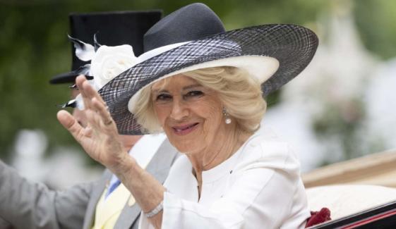 Queen Camilla pays heartfelt visit to cancer survivors at Maggie's Centre