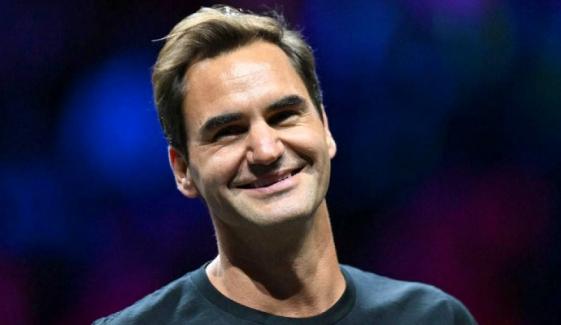 Roger Federer reveals ‘unbelievable’ gift after first Wimbledon win