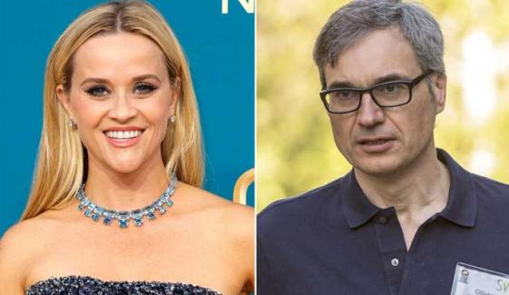 Reese Witherspoon, boyfriend Oliver Haarmann pack on PDA in Saint-Tropez