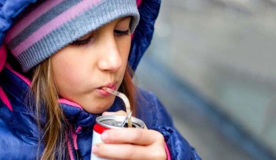Added sugars and artificial sweeteners associated with early puberty in children
