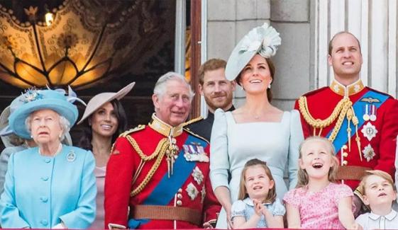 5 strict rules British Royal Family must follow: Last one will shock you!