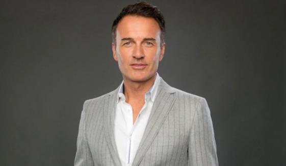 Julian McMahon's daughter pens tearful birthday tribute for late dad 