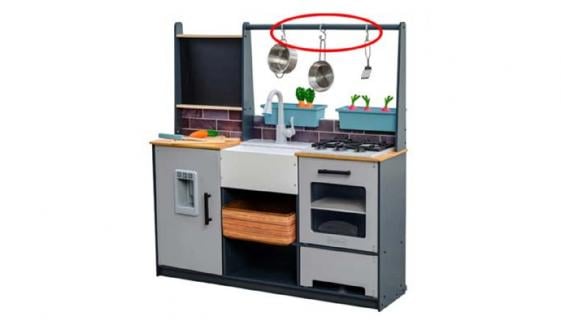 Nearly 200,000 kitchen sets recalled following death of toddler 