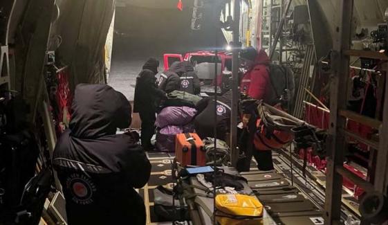 New Zealand air force evacuates 3 Americans after ‘risky’ rescue in Antarctica