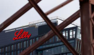 Eli Lilly's experimental GLP-1 pill helped obese people lose 27.3 pounds 