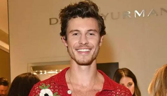 Shawn Mendes moves to small village amid romance rumors