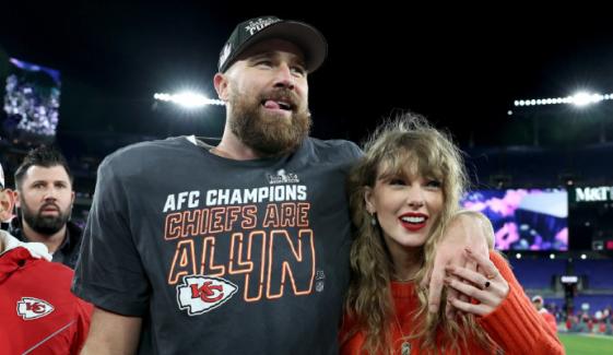 Travis Kelce kicks off new NFL season with meaningful tie to Taylor Swift