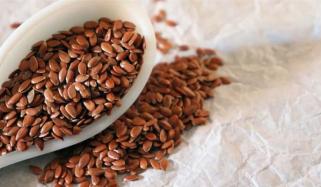 Top benefits of flaxseeds on cardiac health 