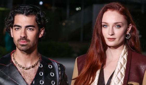 Sophie Turner slams parenting police after concert backlash