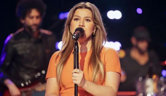 Kelly Clarkson makes heartbreaking announcement days after ex-husband’s death