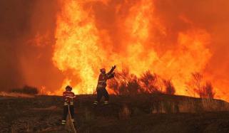 European wildfires force thousands to evacuate as death toll climbs