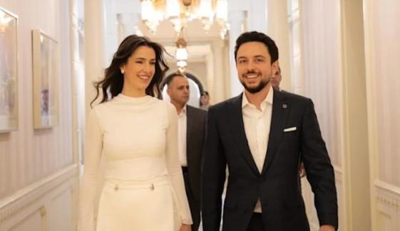 Princess Rajwa channels bridal elegance on outing with Crown Prince Hussein