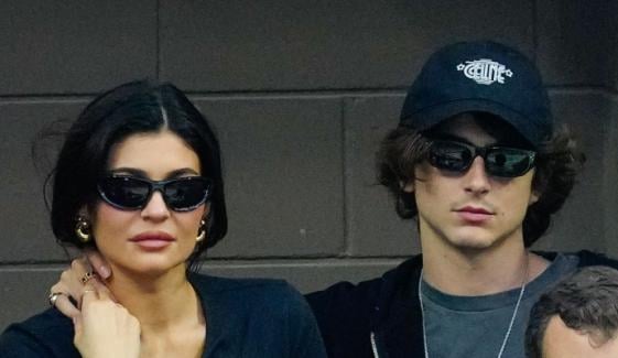 Kylie Jenner sets record straight on Timothée Chalamet split rumors