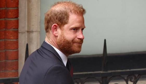 Prince Harry told to ‘stop being paranoid’ as Duke revealed new move