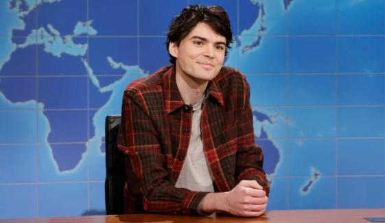 Michael Longfellow exit 'SNL' after two other cast members