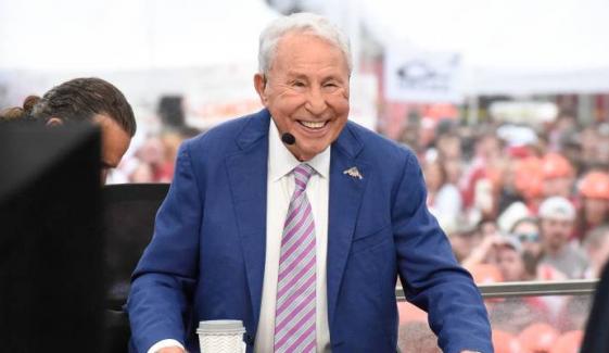 Lee Corso retires from 'College GameDay' after 38 iconic years