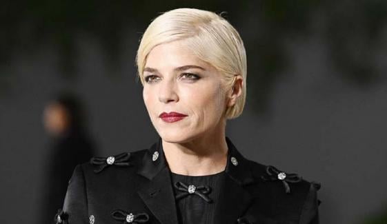 Selma Blair praises her son for his support amid multiple sclerosis battle