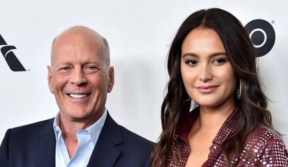Emma Heming gets emotional as she discusses Bruce Willis’ love for books