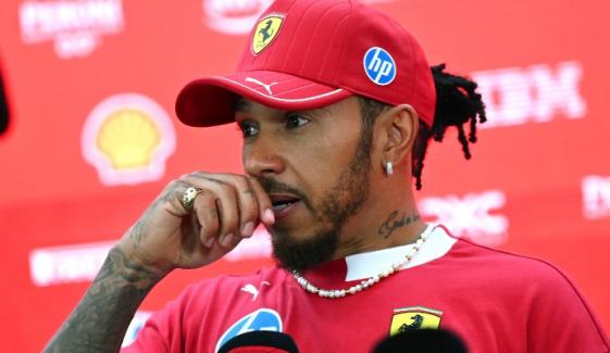 Lewis Hamilton shares emotional statement after Singapore GP setback