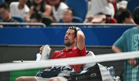 Novak Djokovic survives 'brutal' match to reach Shanghai Masters quarter-finals 