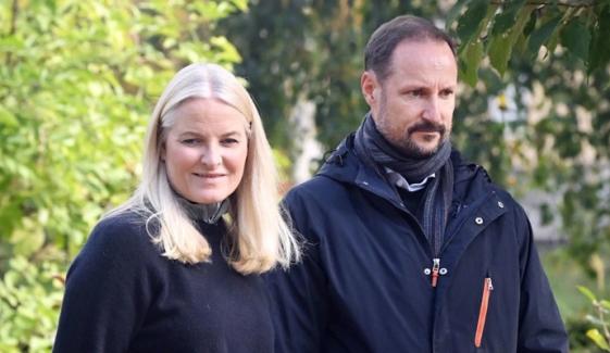 Crown Prince Haakon speaks out on Mette-Marit’s absence amid his US tour