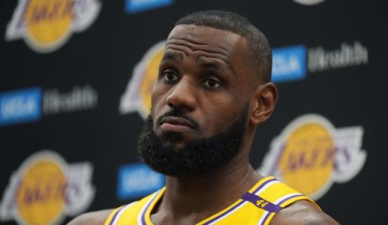 Sciatica forces LeBron James to be sidelined for 2025-26 season start