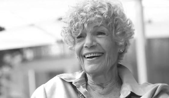 Susan Stamberg, first female news host and NPR foundational figure, dies at 87