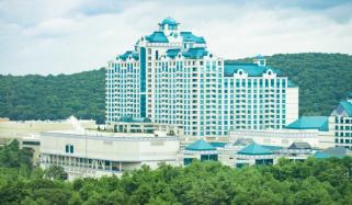 SWAT, police surround Foxwoods Resort amid reports of hostage situation