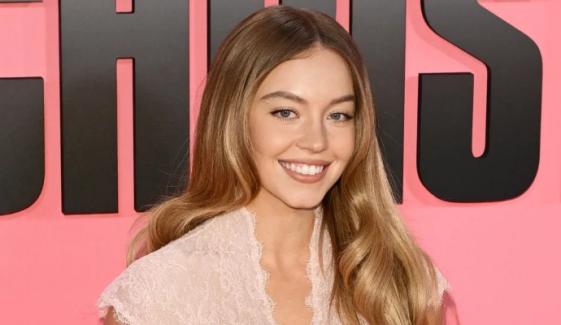 Sydney Sweeney drops jaw-dropping BTS glimpse of her Academy Museum look 