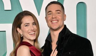 Allison Williams’ bold red carpet move with Alexander Dreymon sparks buzz