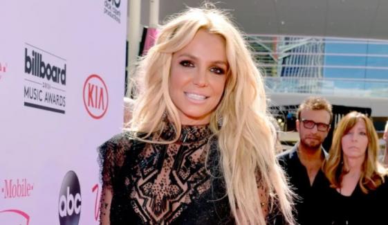 Britney Spears' family pleads for help after disturbing driving clips surface