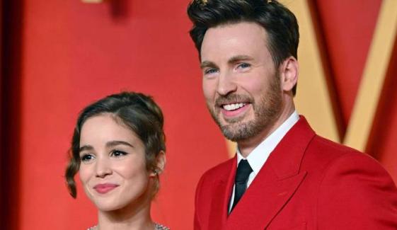 Chris Evans, Alba Baptista reveal name of their first child
