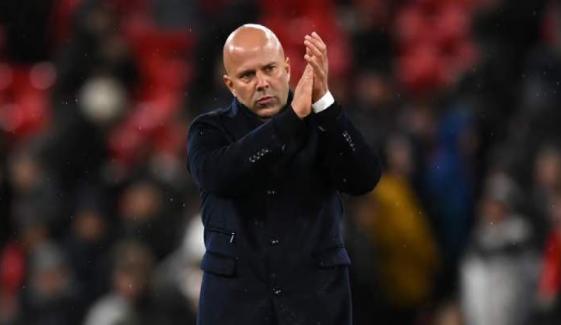 Arne Slot defends team selection after Liverpool’s Carabao Cup exit