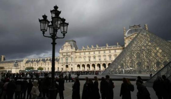 Louvre heist suspects ‘partially admit’ involvement as jewels remain missing