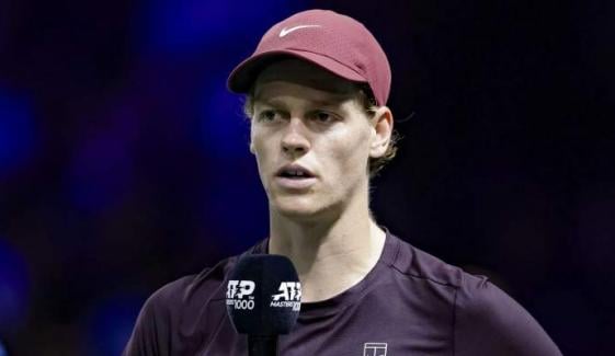 Sinner stops interview to check on Zverev after scary fall at Paris Masters