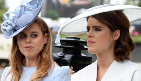 Princess Beatrice and Eugenie's bond with mum Fergie suffers major setback