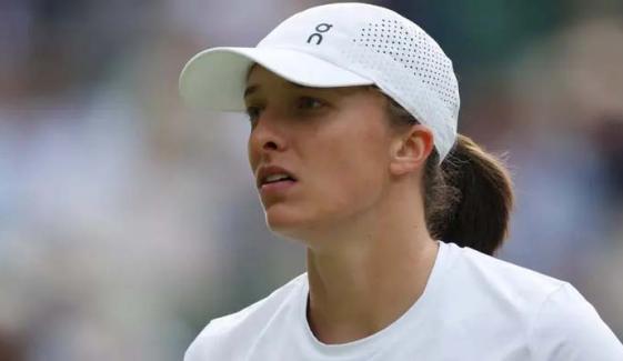 Iga Swiatek makes shocking 'feeling old' admission after setback